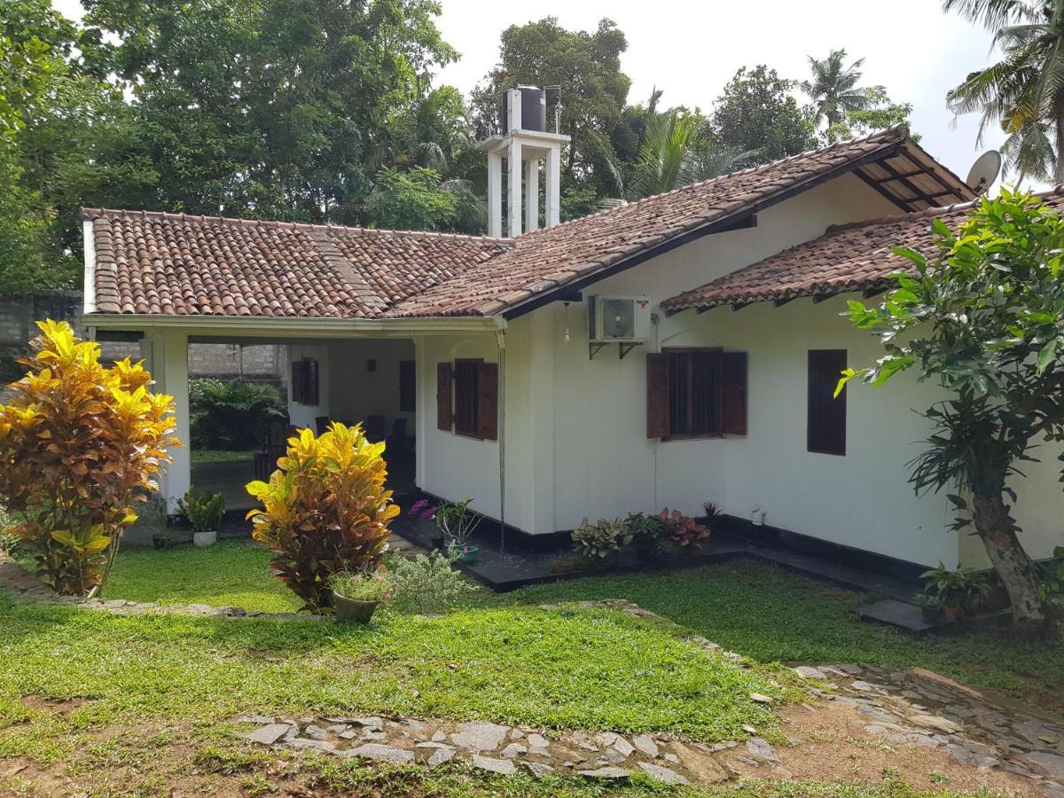 Hotel Chitra Ayurveda Bentota Exterior foto