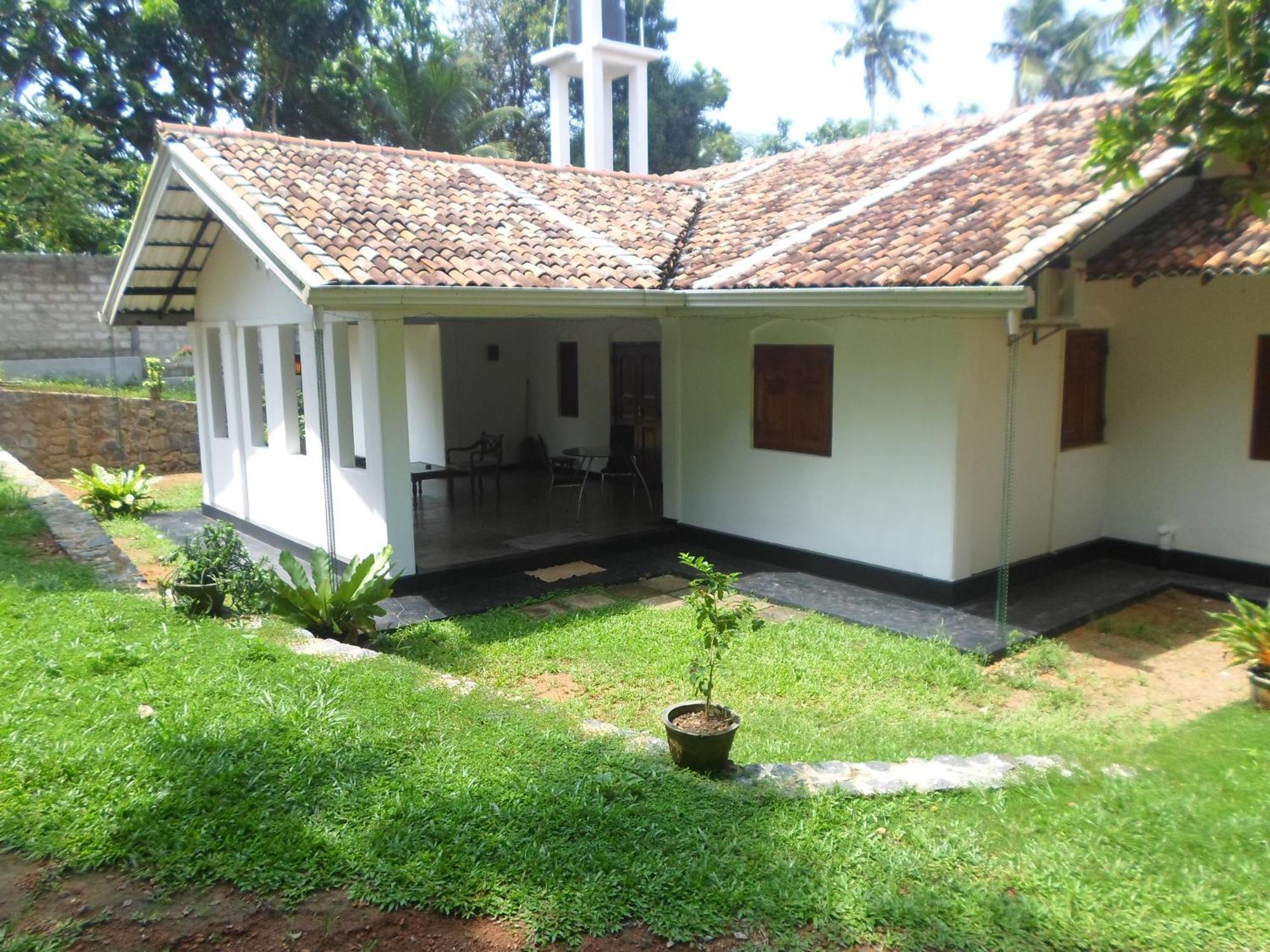 Hotel Chitra Ayurveda Bentota Habitación foto